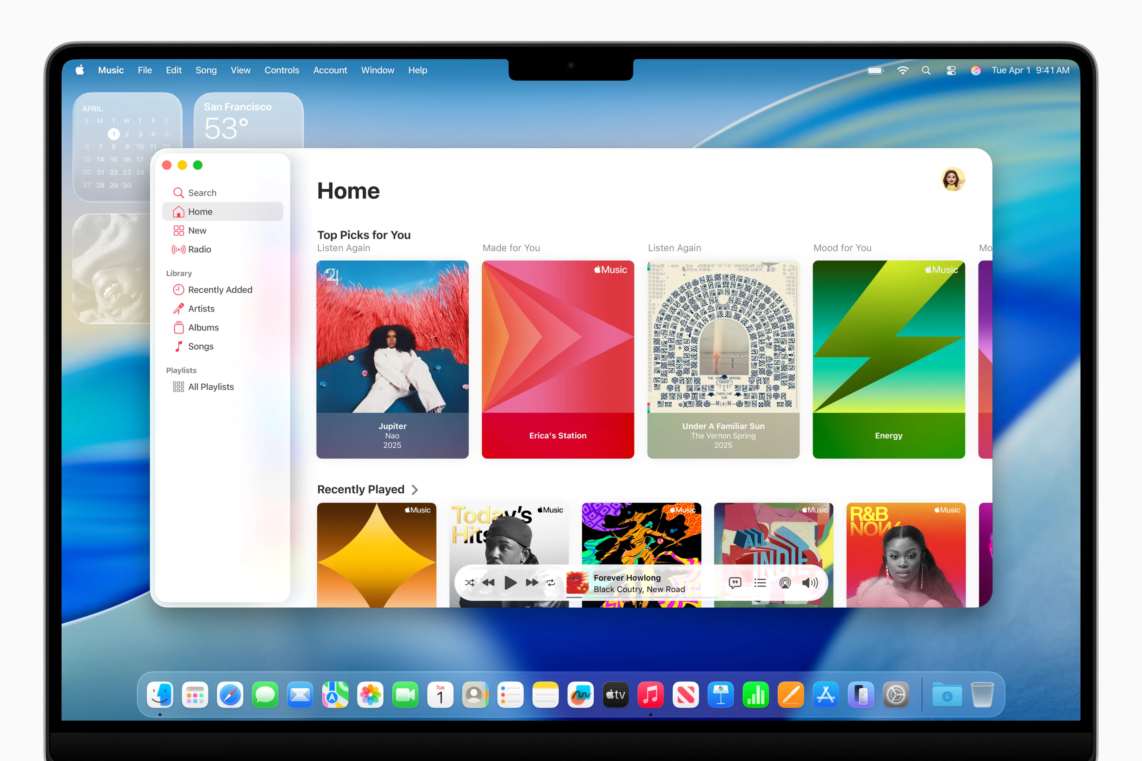 Giao diện macOS Tahoe 26 với hiệu ứng Liquid Glass và ứng dụng Apple Music