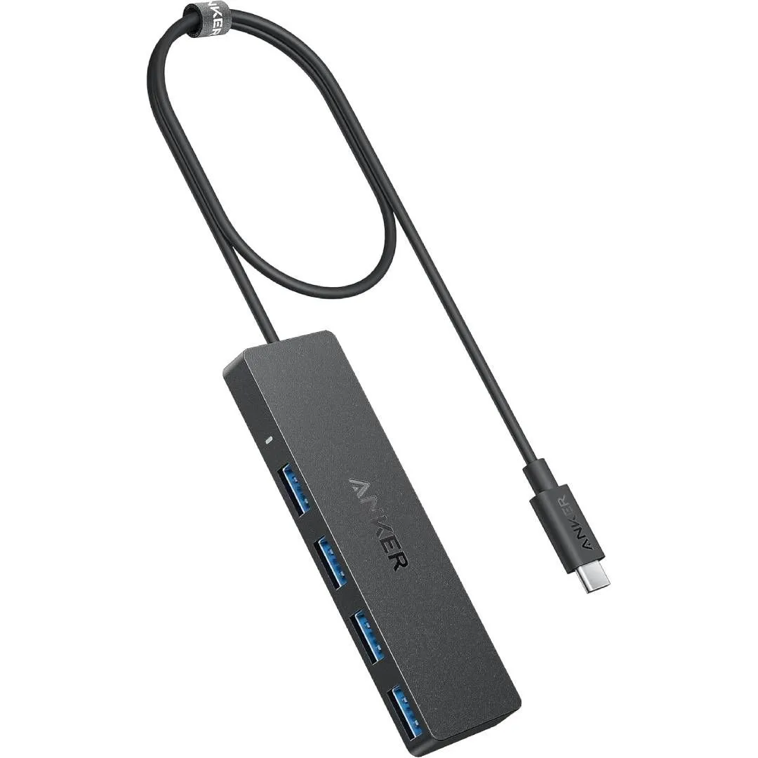 Hub USB Anker Ultra-Slim 4 cổng với dây cáp USB-C tích hợp và các cổng USB-A, một phụ kiện nhỏ gọn để mở rộng kết nối cho laptop.