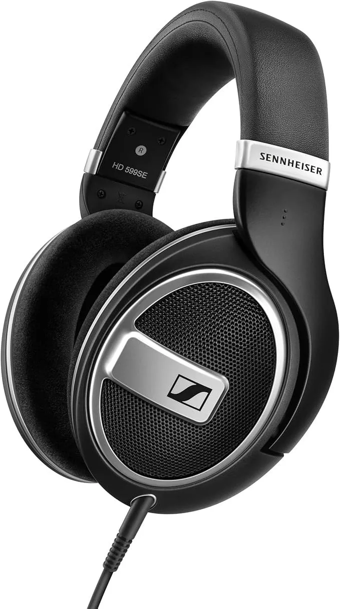 Tai nghe Sennheiser HD 599 SE có dây, lựa chọn cao cấp cho chất lượng âm thanh.
