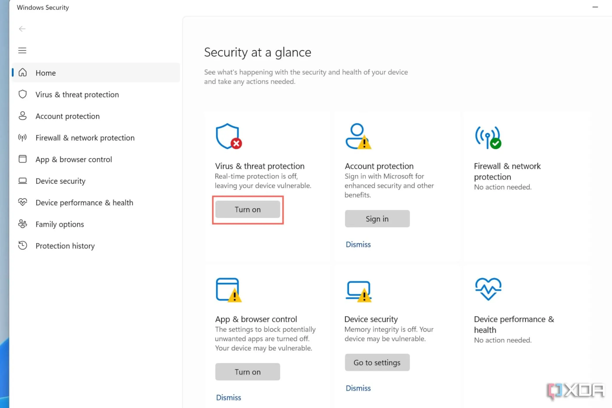 Ảnh chụp màn hình các bước kích hoạt Windows Defender, cho thấy bảo mật tích hợp mạnh mẽ trên Windows 10