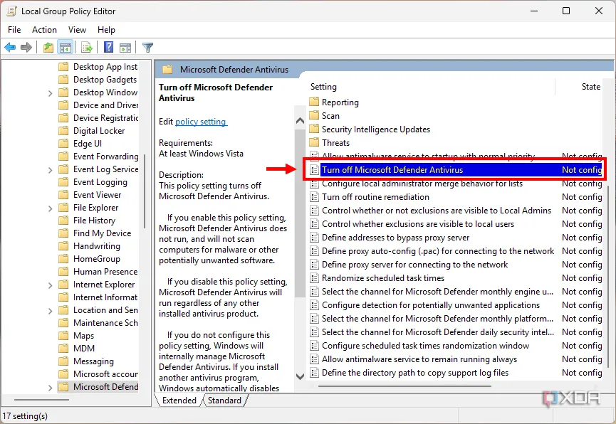 Cửa sổ Group Policy Editor với tùy chọn tắt Microsoft Defender được đánh dấu