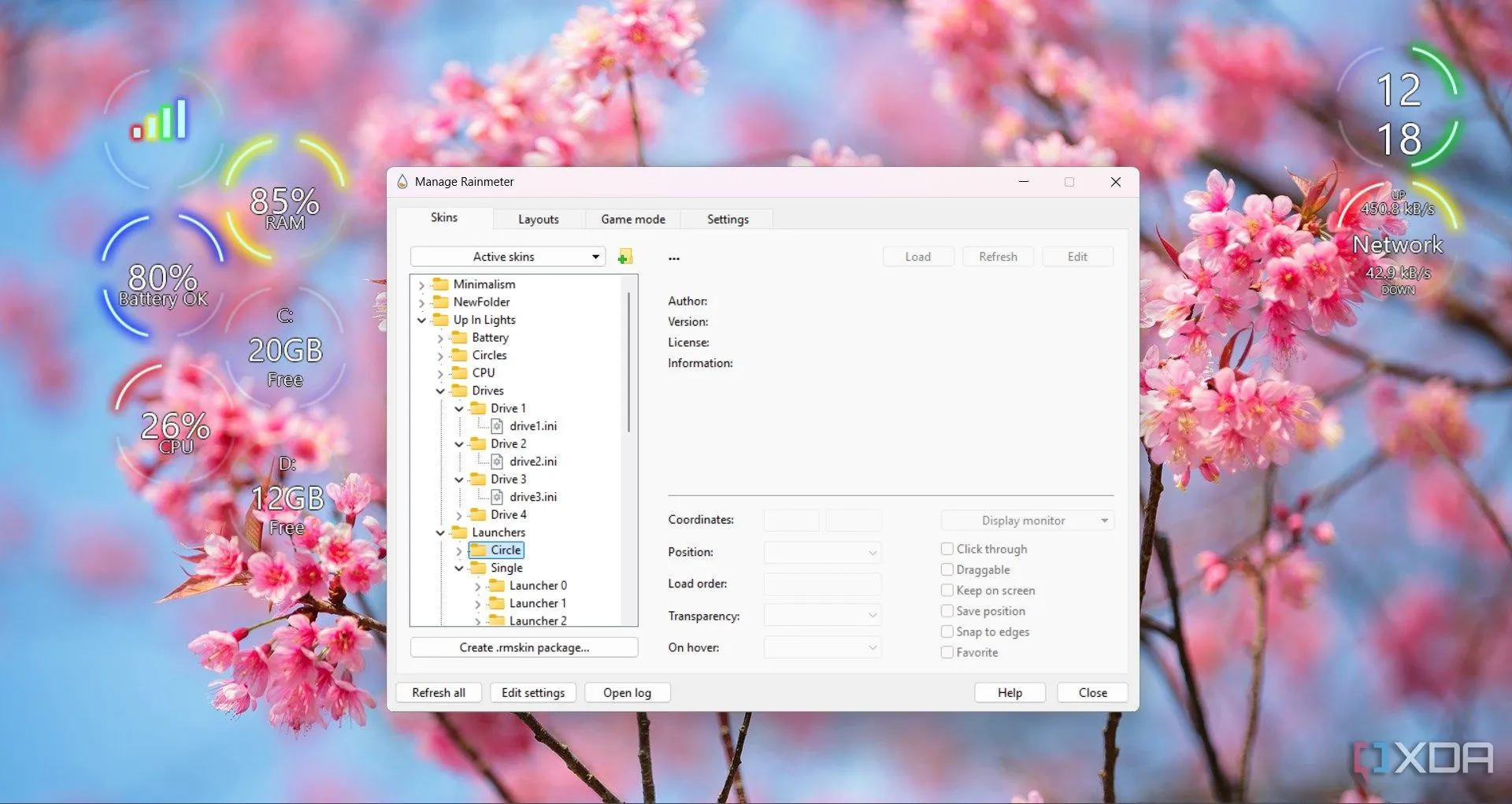 Màn hình desktop Windows 11 với Rainmeter hiển thị các thông số tài nguyên hệ thống