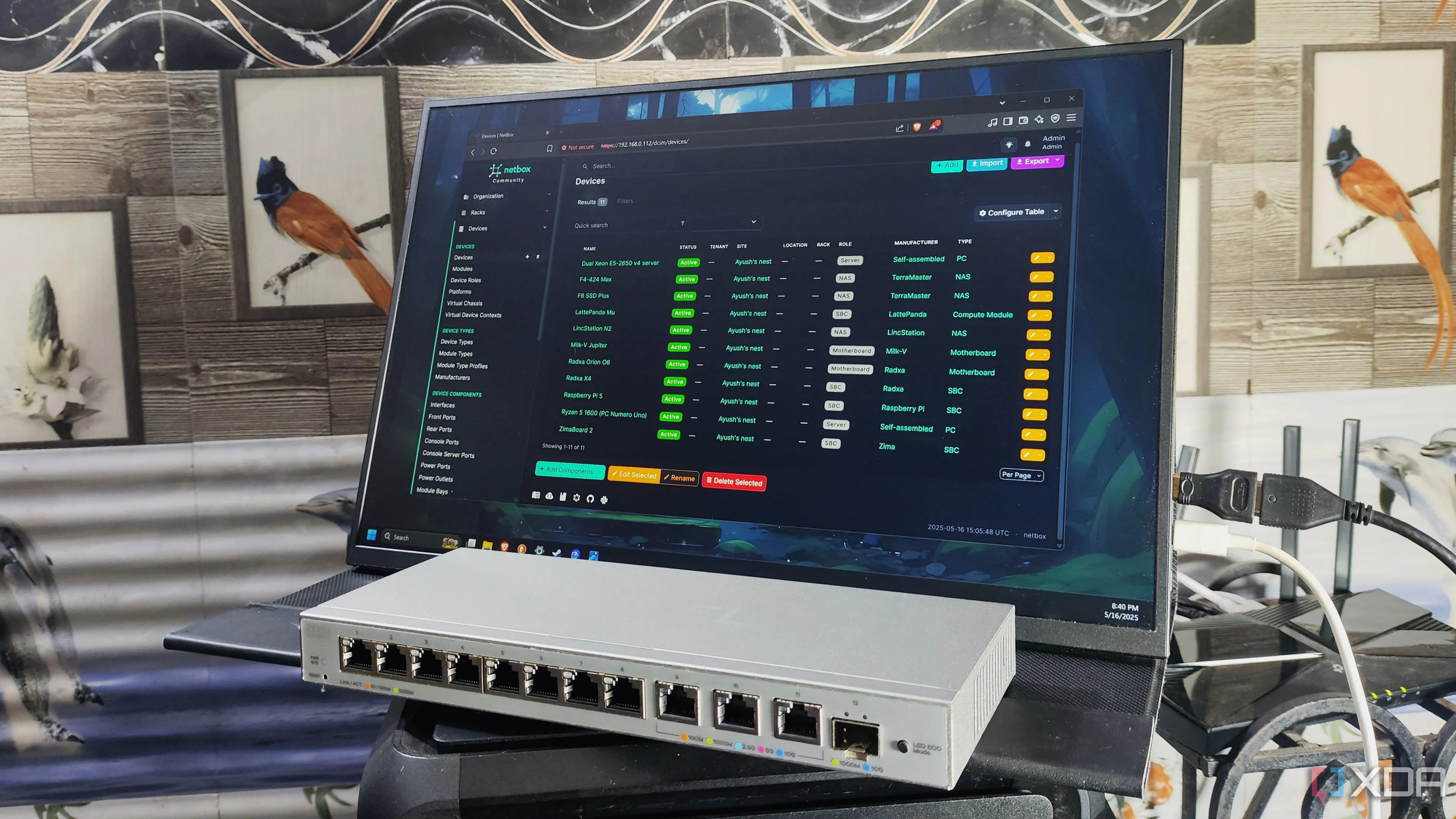 Màn hình hiển thị phần mềm NetBox đang chạy, minh họa việc quản lý mạng hiệu quả