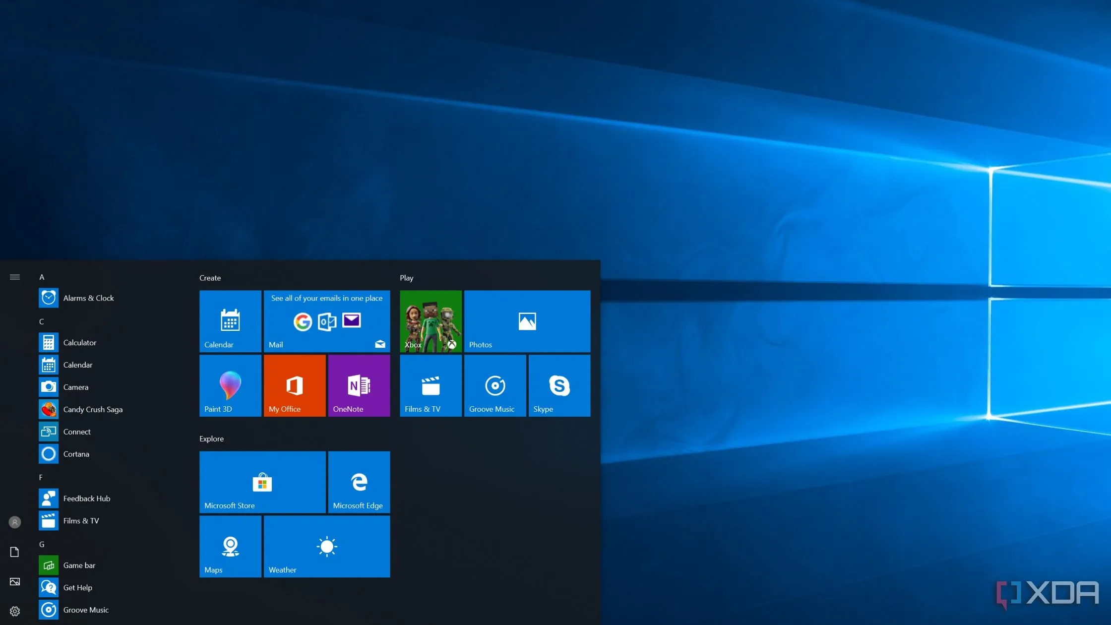 Màn hình Start menu của Windows 10 hiển thị ứng dụng Candy Crush, minh họa việc tích hợp quảng cáo ngay trong giao diện hệ điều hành