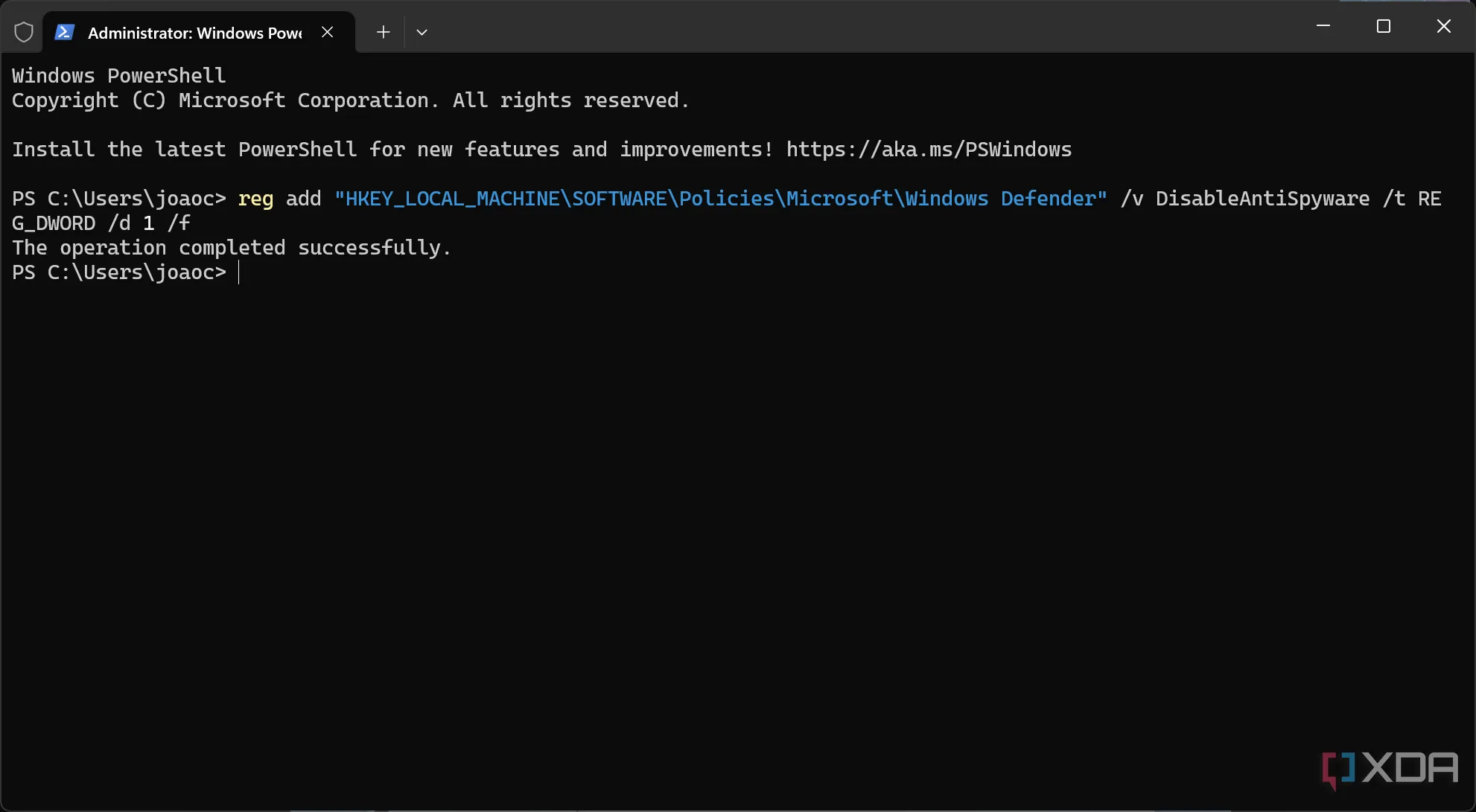 Màn hình Windows Terminal hiển thị lệnh để vô hiệu hóa Microsoft Defender