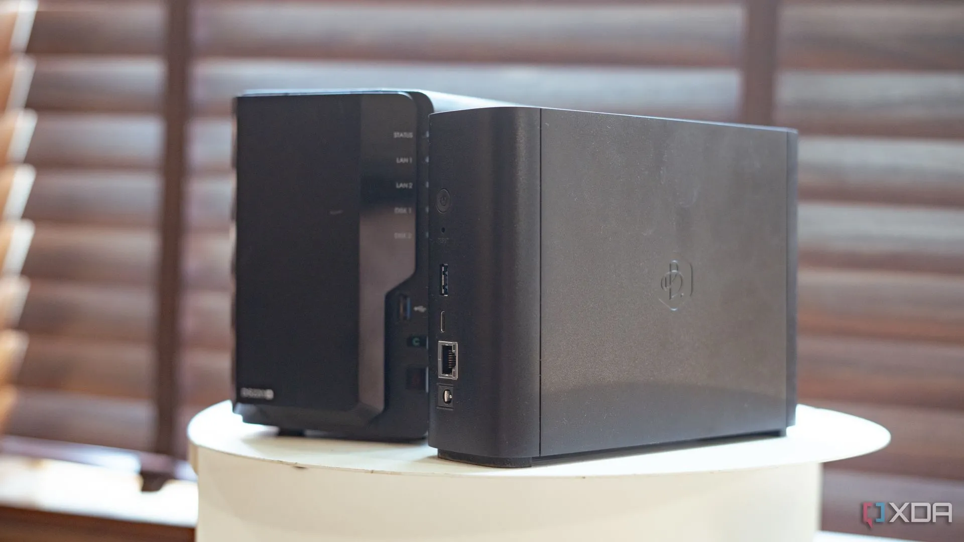 So sánh Synology Beestation và thiết bị NAS truyền thống để lưu trữ cục bộ