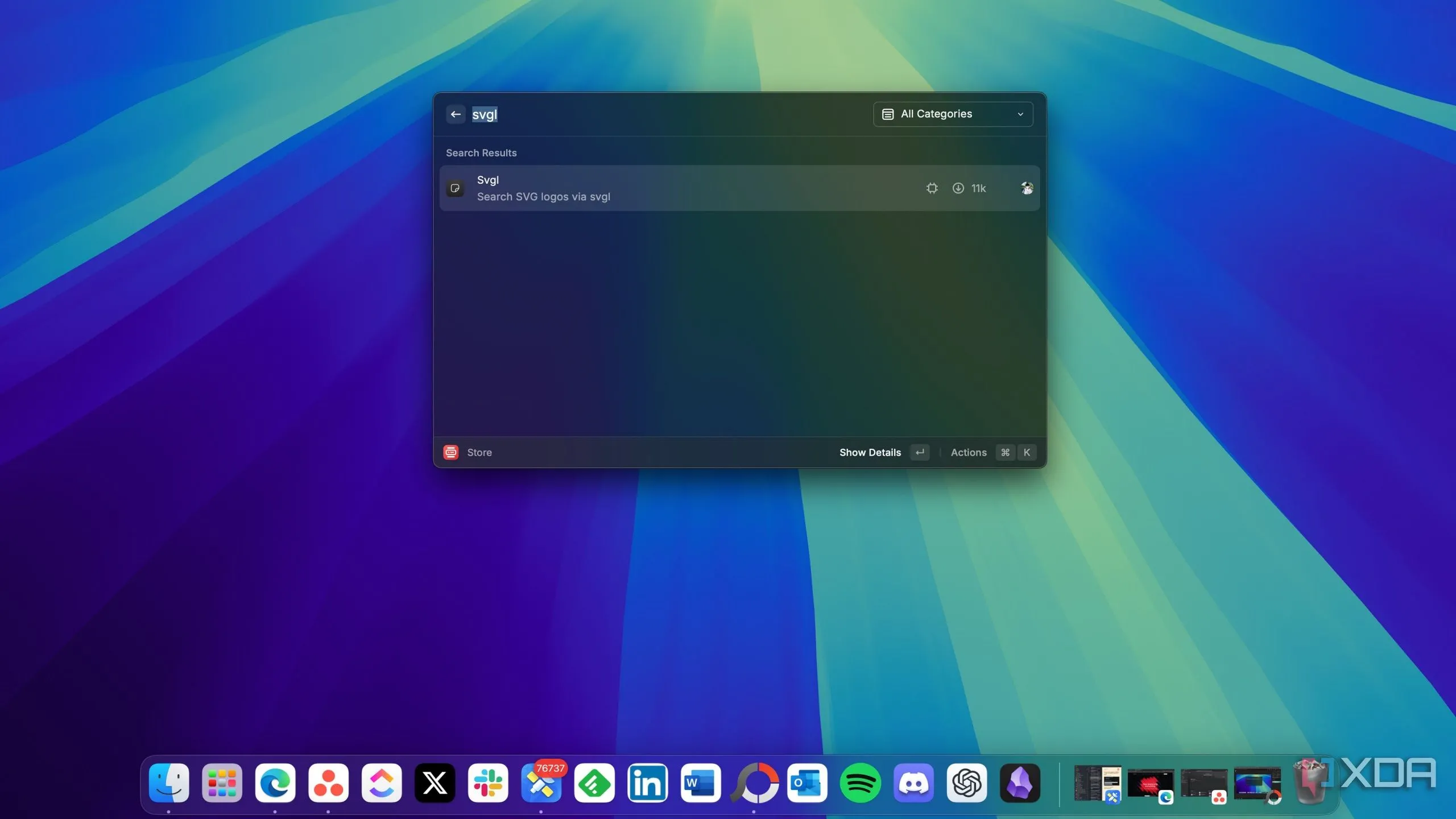 Ảnh chụp màn hình hiển thị plugin SVGL trong Raycast trên macOS, minh họa tính năng tìm kiếm logo hiệu quả
