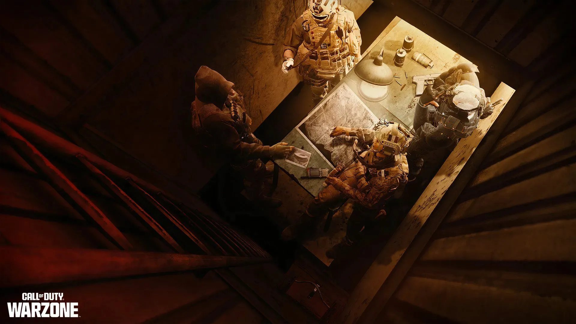 Bốn đặc nhiệm Call of Duty họp bàn chiến lược, tượng trưng cho nỗ lực không ngừng của Activision trong cuộc chiến chống gian lận