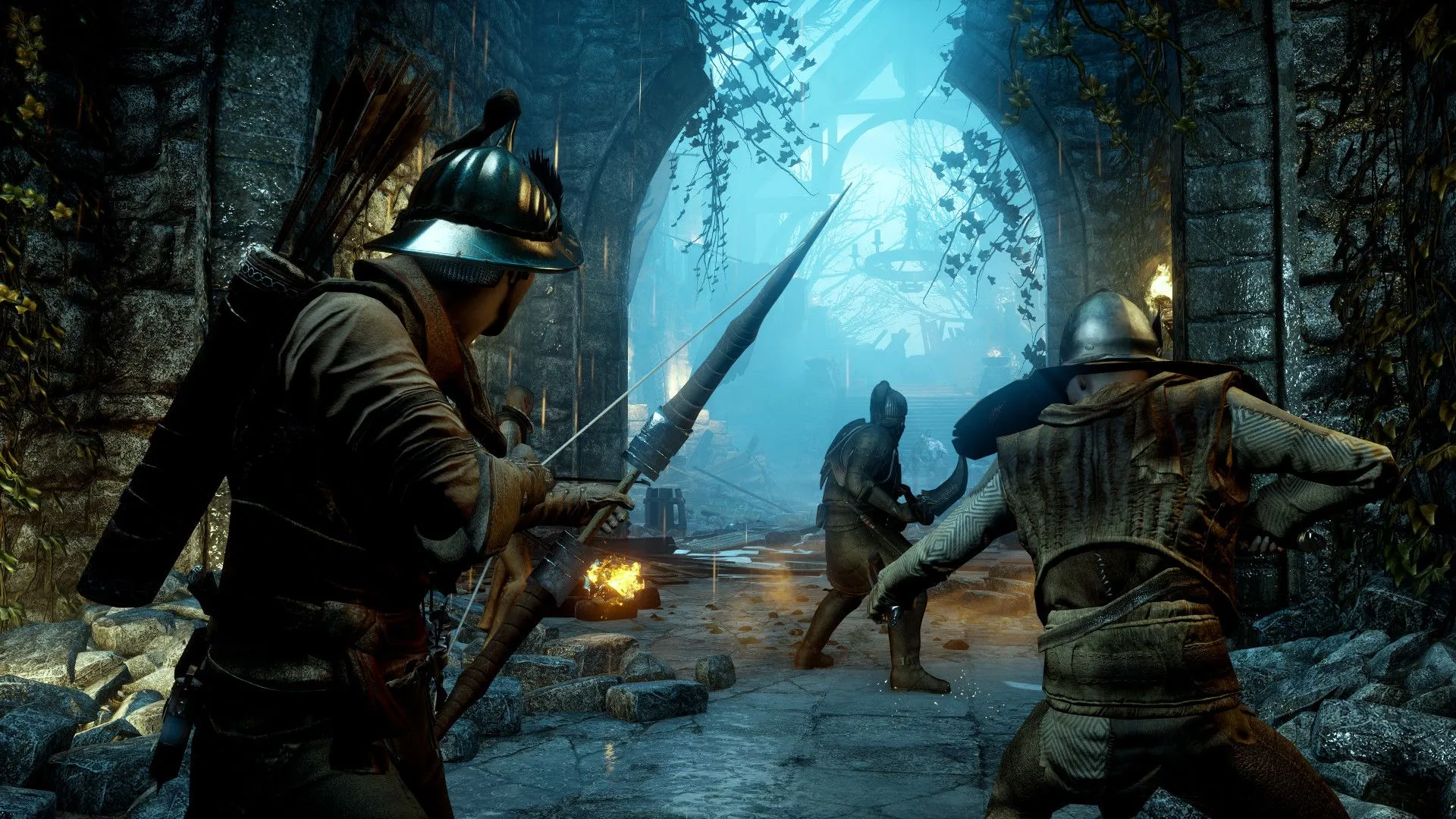 Các nhân vật chiến đấu chống lại quái vật trong Dragon Age: Inquisition, thể hiện đồ họa vẫn ấn tượng của game.