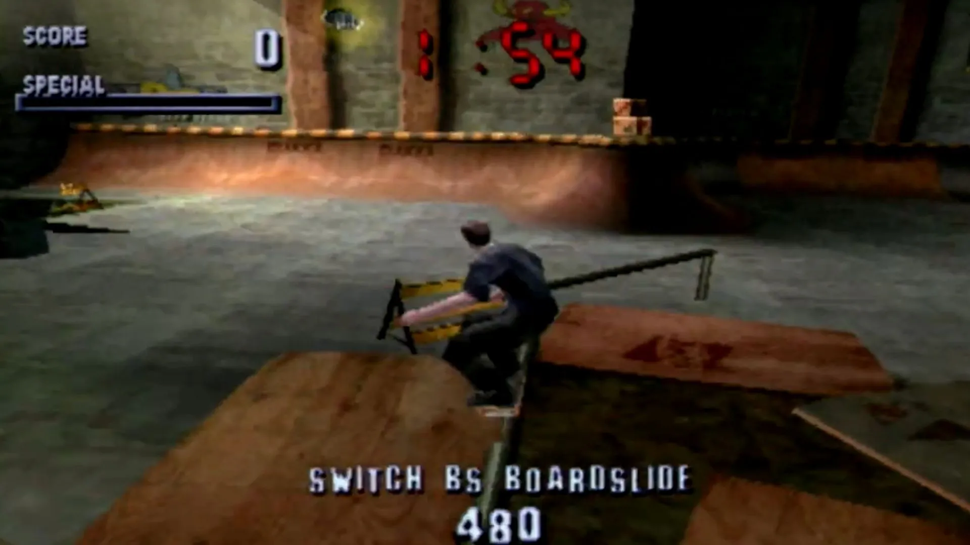 Cảnh gameplay từ tựa game Tony Hawk's Pro Skater với nhân vật đang thực hiện trick trượt ván trên không