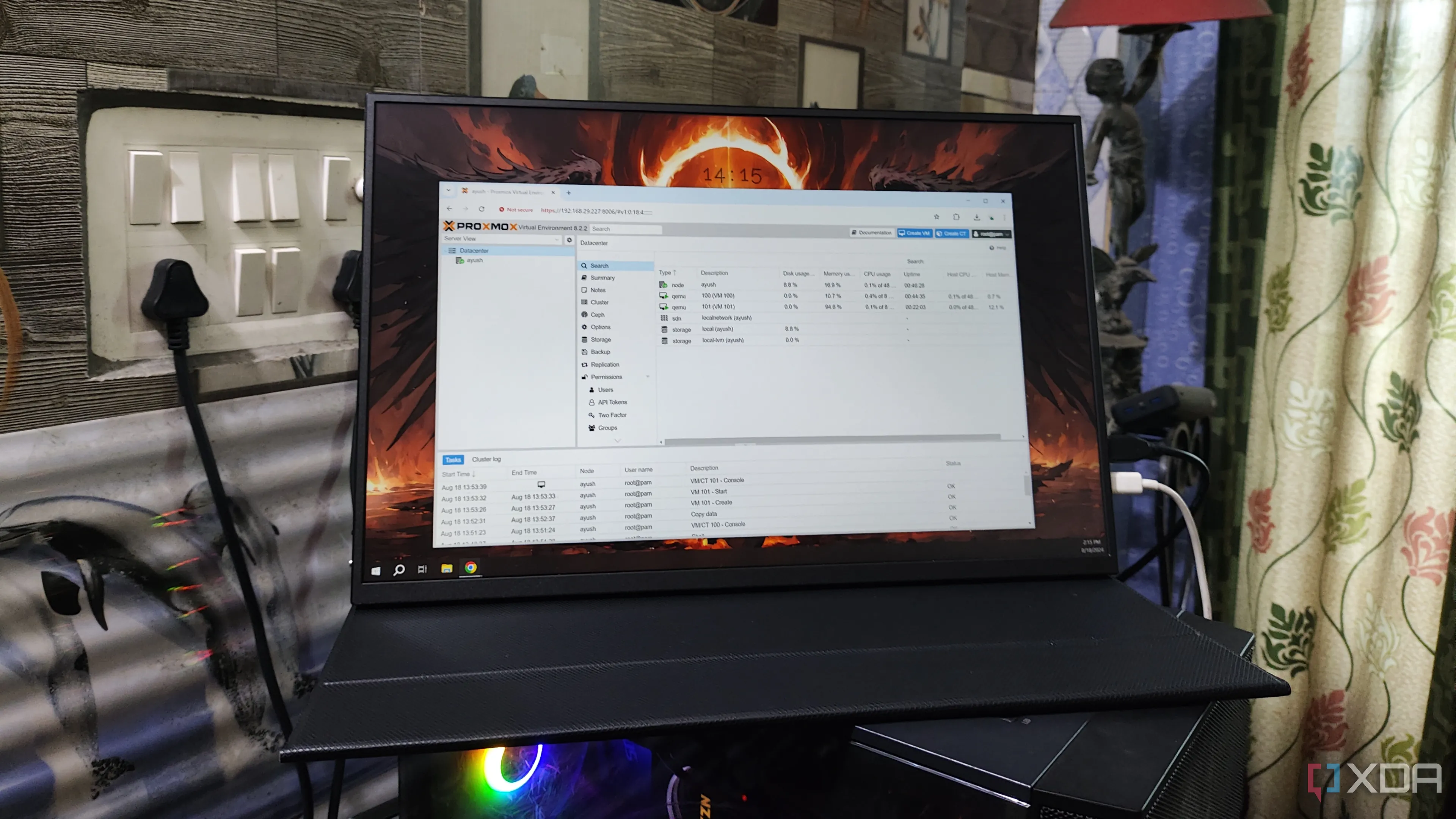 Chạy Proxmox trên máy tính server, tượng trưng cho một hypervisor Type-1 đang hoạt động trong môi trường home lab