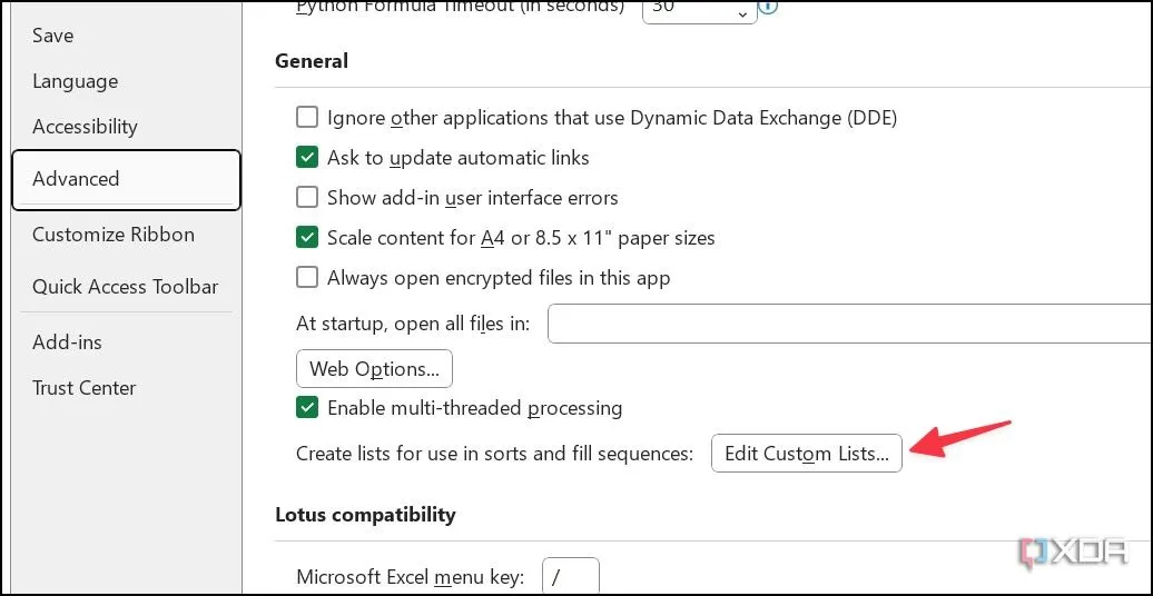 Chọn Edit Custom Lists (Chỉnh sửa danh sách tùy chỉnh) trong phần Advanced (Nâng cao) của Excel Options