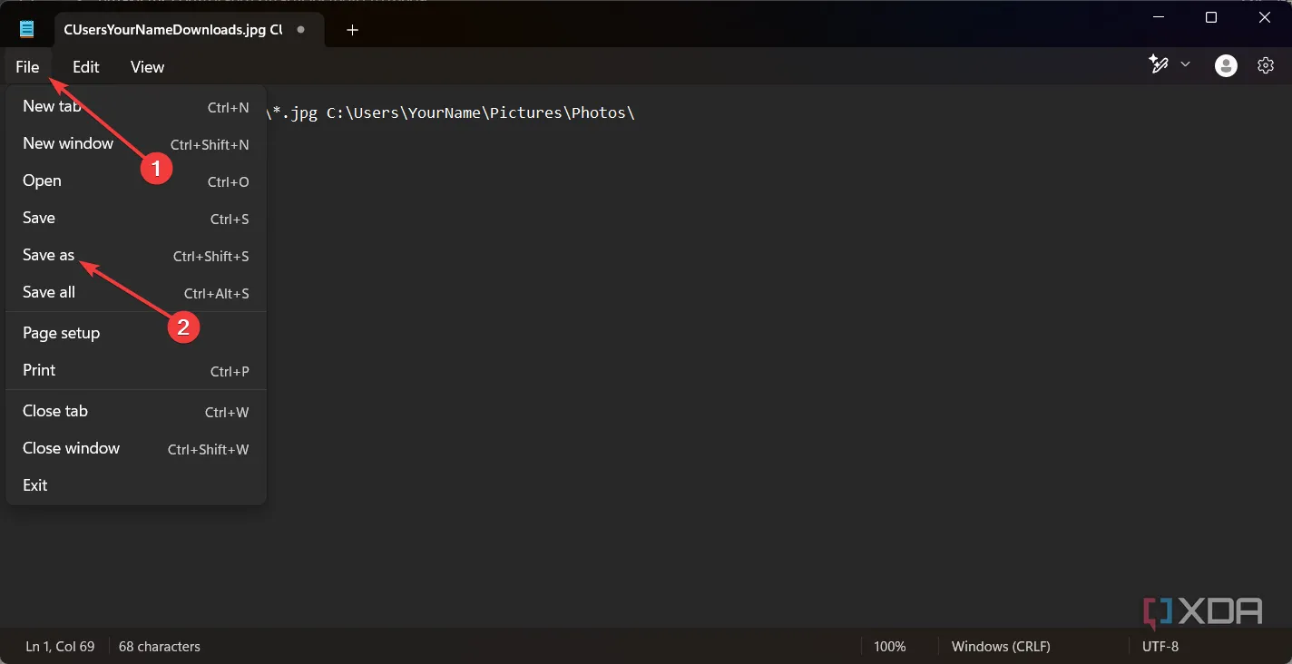 Chọn File và Save as trong Notepad để lưu tập tin thành định dạng batch script