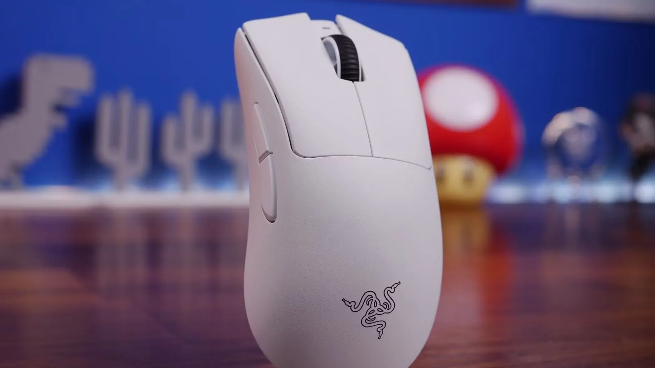 Chuột gaming Razer DeathAdder V3 Pro với tần số Polling Rate 8000Hz