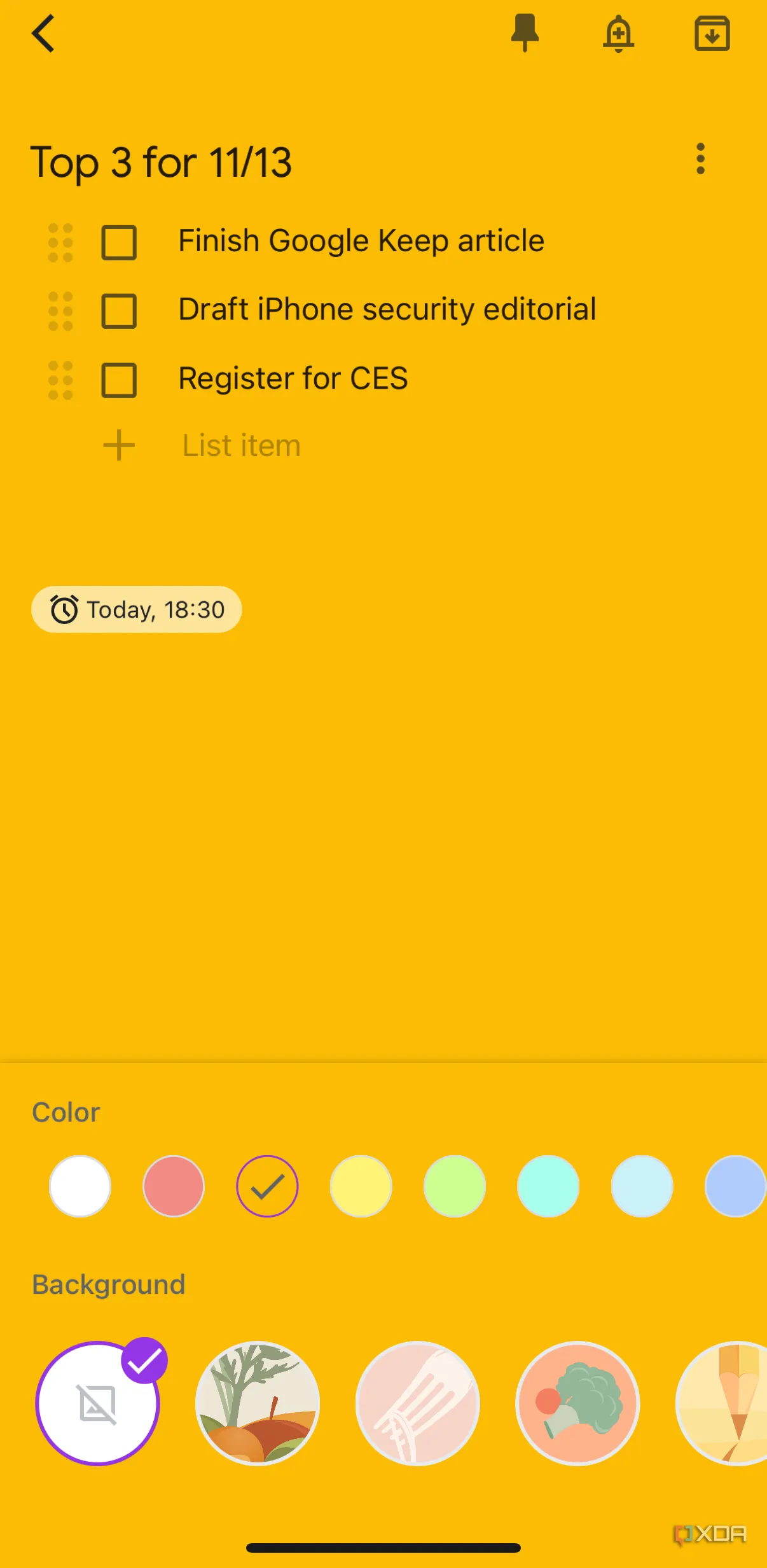 Giao diện Google Keep hiển thị ba ghi chú hàng đầu