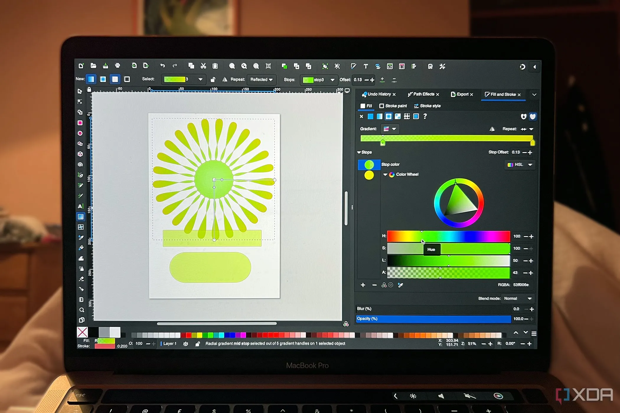 Giao diện Inkscape trên MacBook, một trình chỉnh sửa vector mã nguồn mở