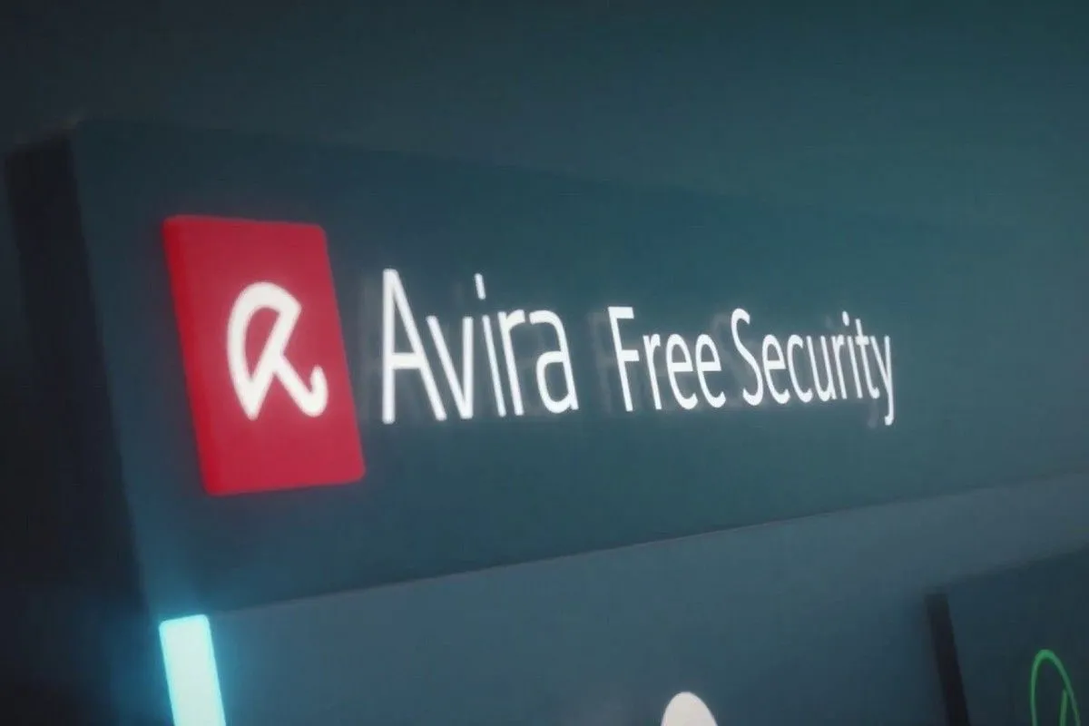 Giao diện phần mềm diệt virus Avira, công cụ bảo mật uy tín chống lại các cảnh báo giả mạo