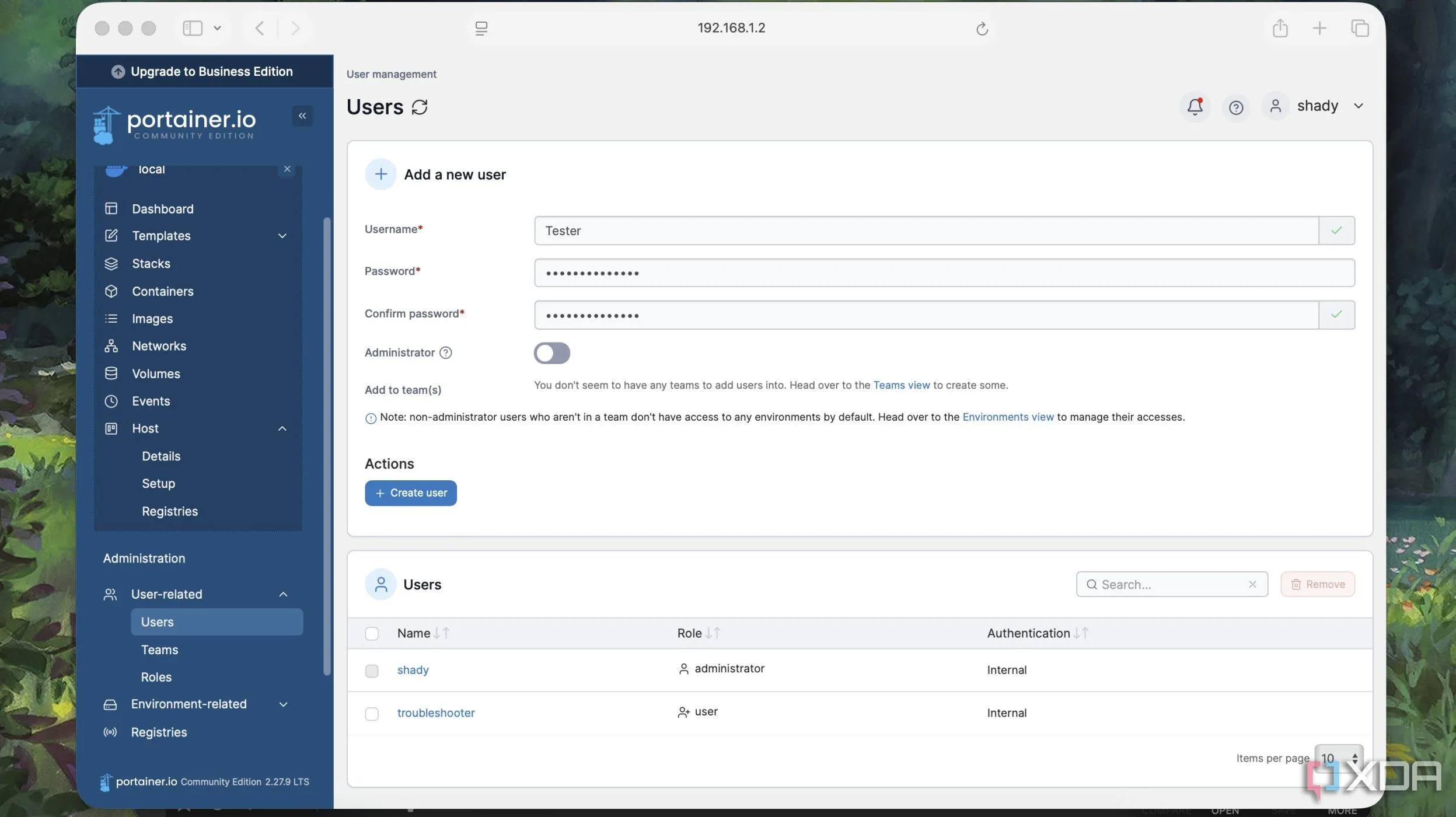 Giao diện thêm người dùng mới trong Portainer, quản lý quyền truy cập Docker container