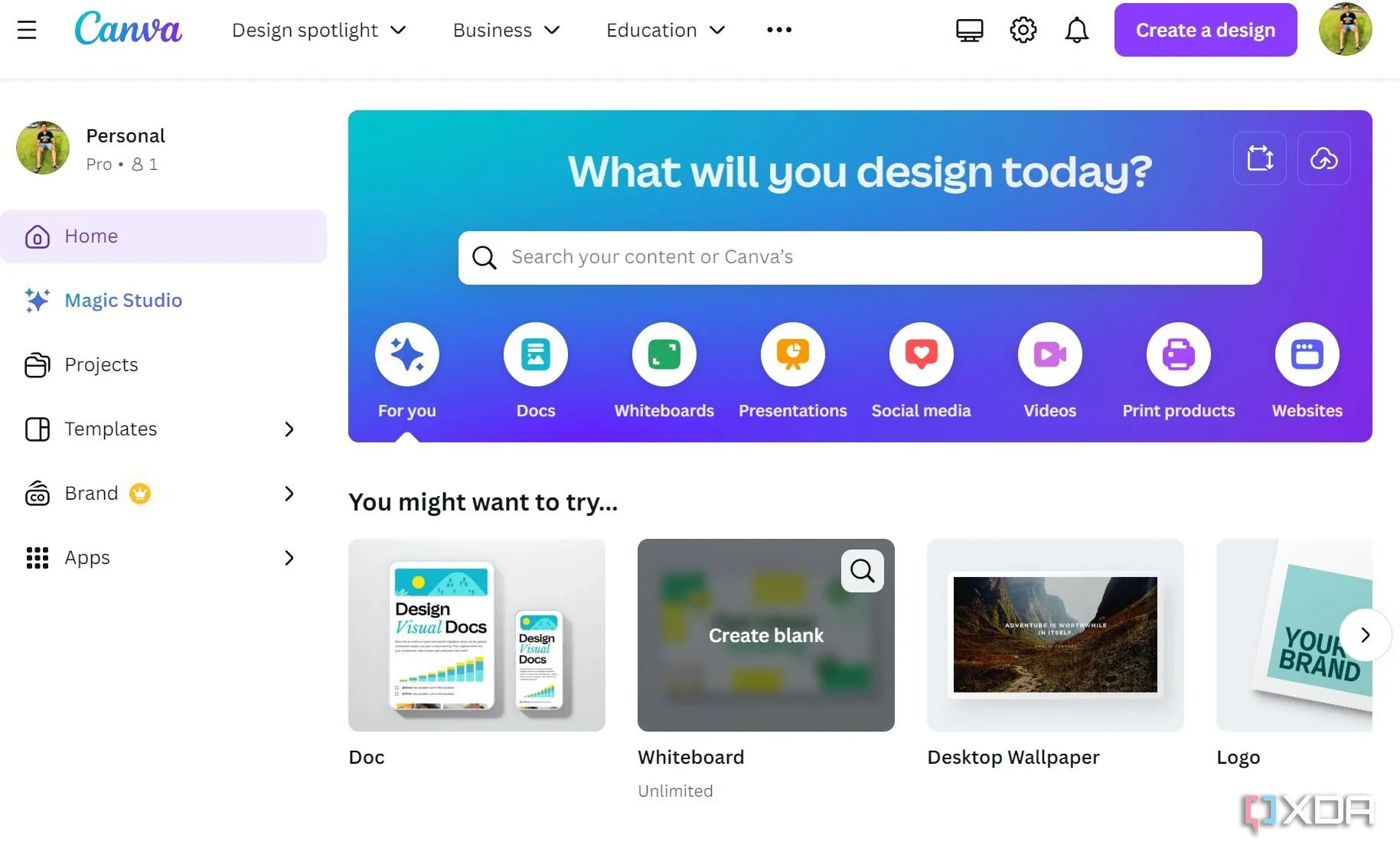 Giao diện trang chủ Canva với các mẫu thiết kế và tùy chọn chỉnh sửa, gợi ý về các công cụ hỗ trợ sáng tạo và học kỹ năng mới