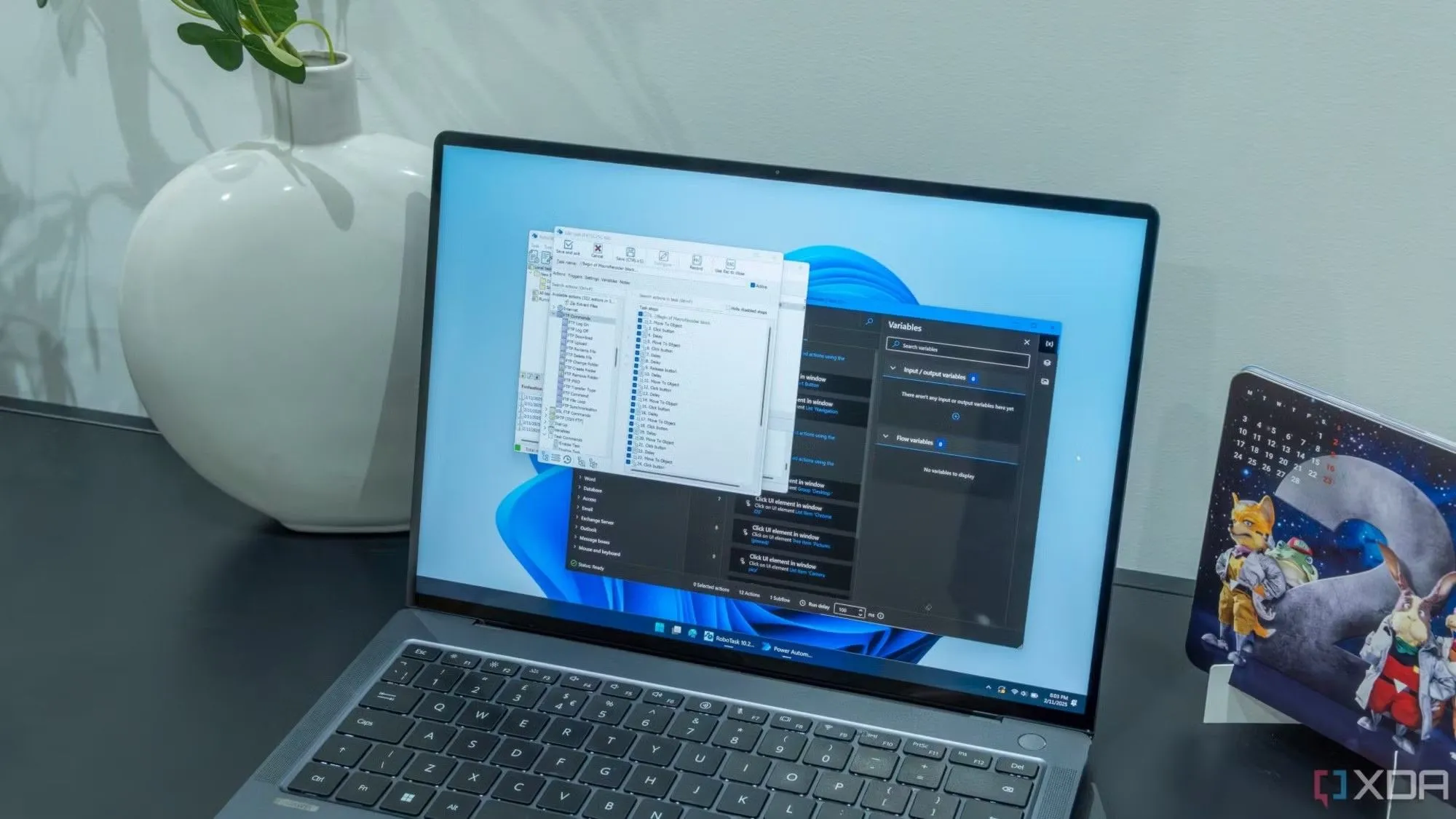 Giao diện Windows 11 minh họa các công cụ tự động hóa như RoboTask và Power Automate, tăng cường khả năng của Copilot và Click to Do