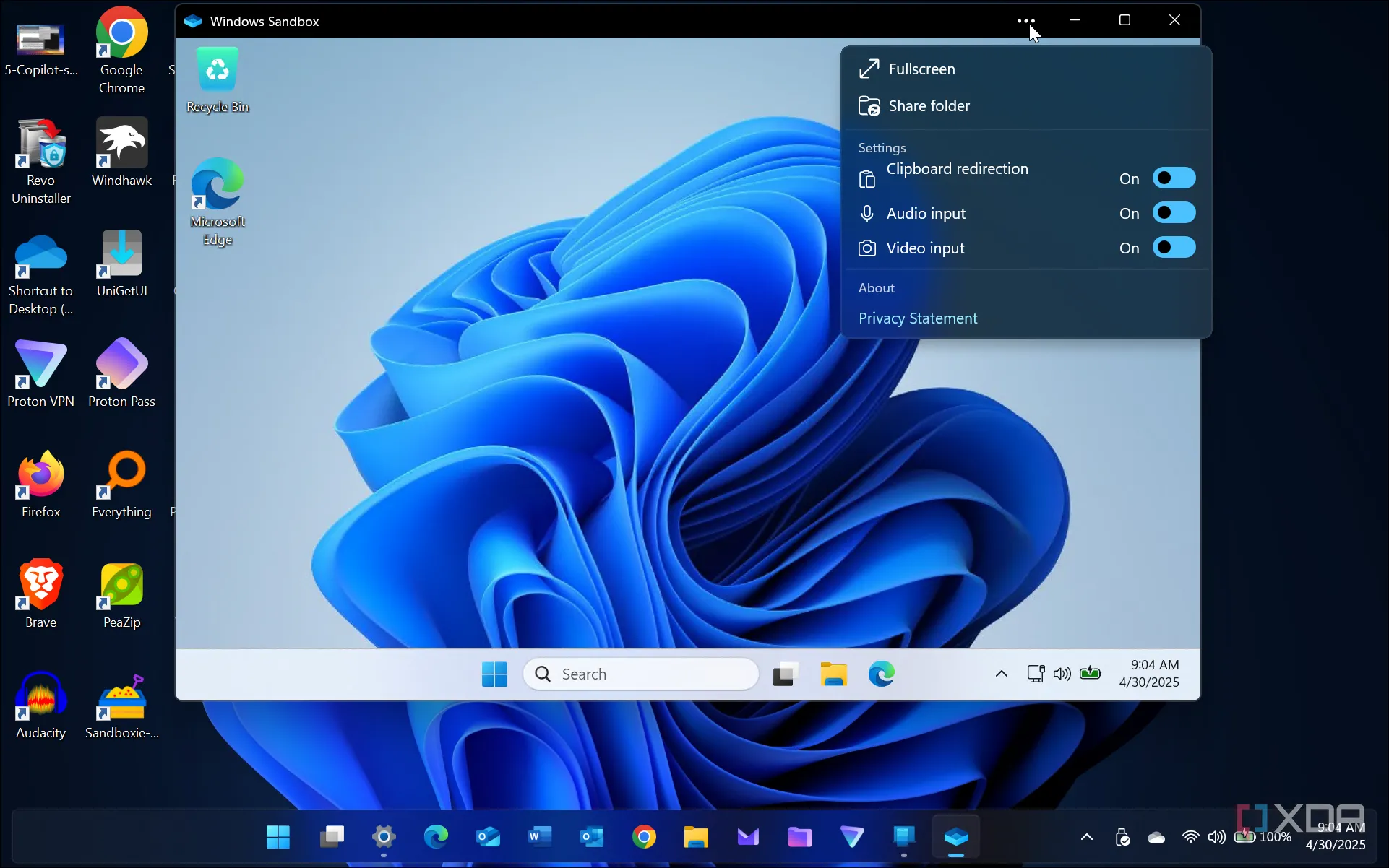 Giao diện Windows Sandbox hoạt động trên Windows 11, sẵn sàng để kiểm tra ứng dụng