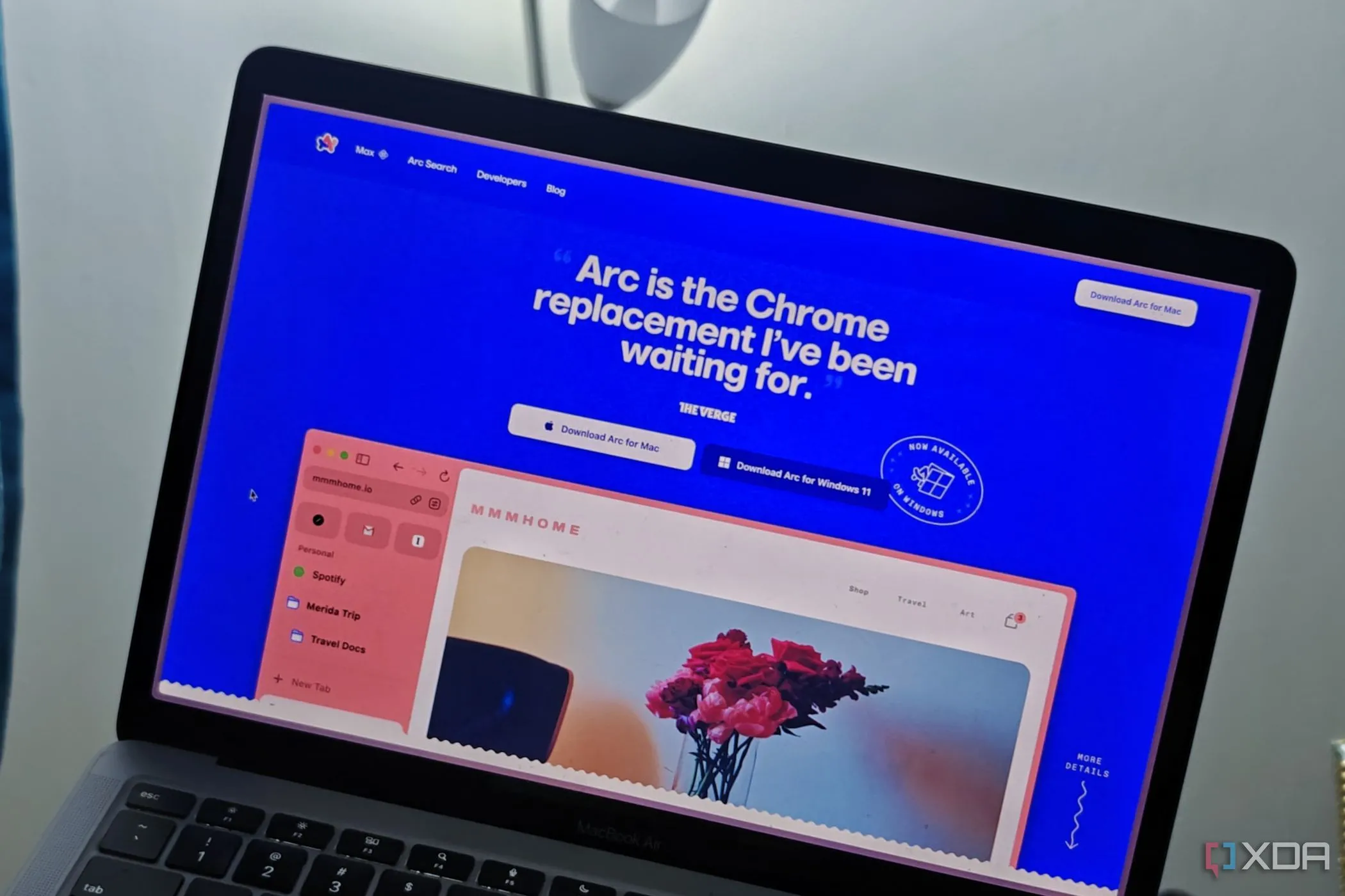 Hình ảnh trình duyệt Arc đang chạy trên MacBook Air