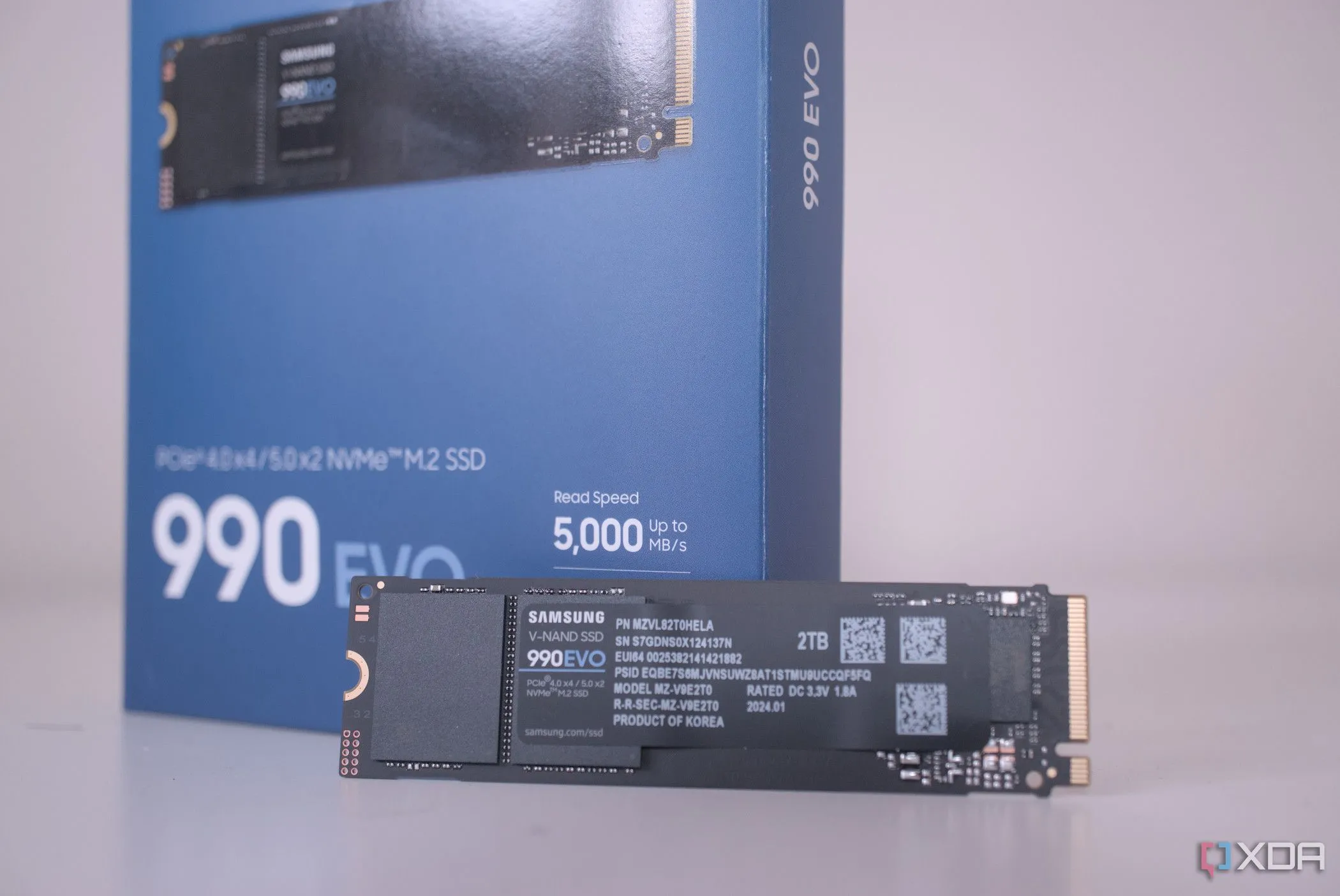 Hộp sản phẩm SSD Samsung 990 Evo 1TB