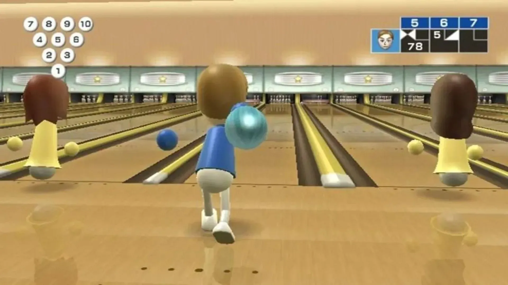 Khoảnh khắc chơi bowling trong game Wii Sports, một biểu tượng của Nintendo Wii