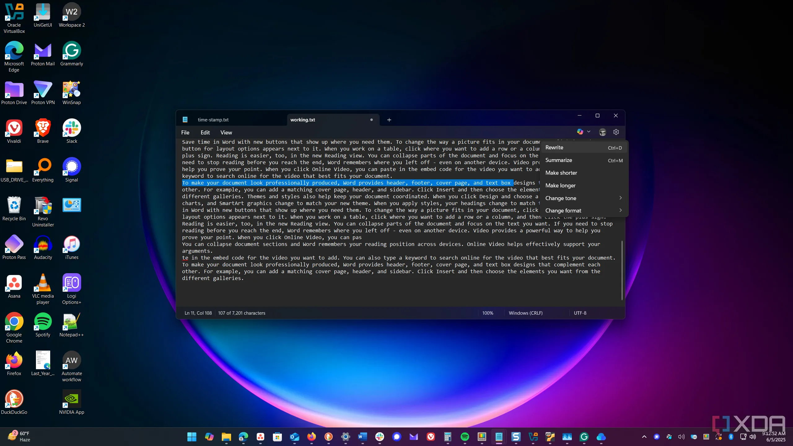 Màn hình Notepad đang chạy trên Windows 11, hiển thị giao diện soạn thảo văn bản đơn giản