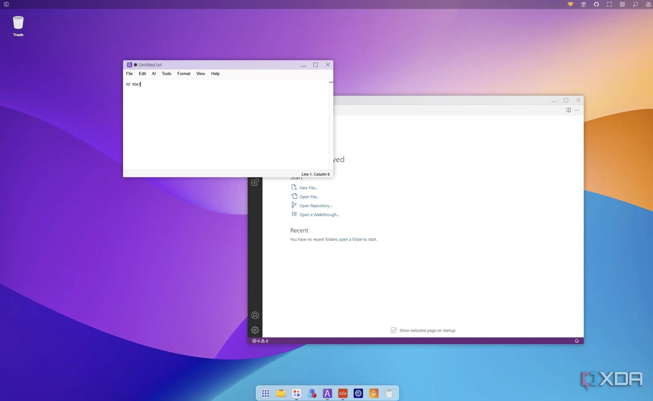 Màn hình Puter OS hiển thị ứng dụng ghi chú và trình soạn thảo mã, nhấn mạnh vai trò là công cụ hỗ trợ chứ không thay thế hoàn toàn