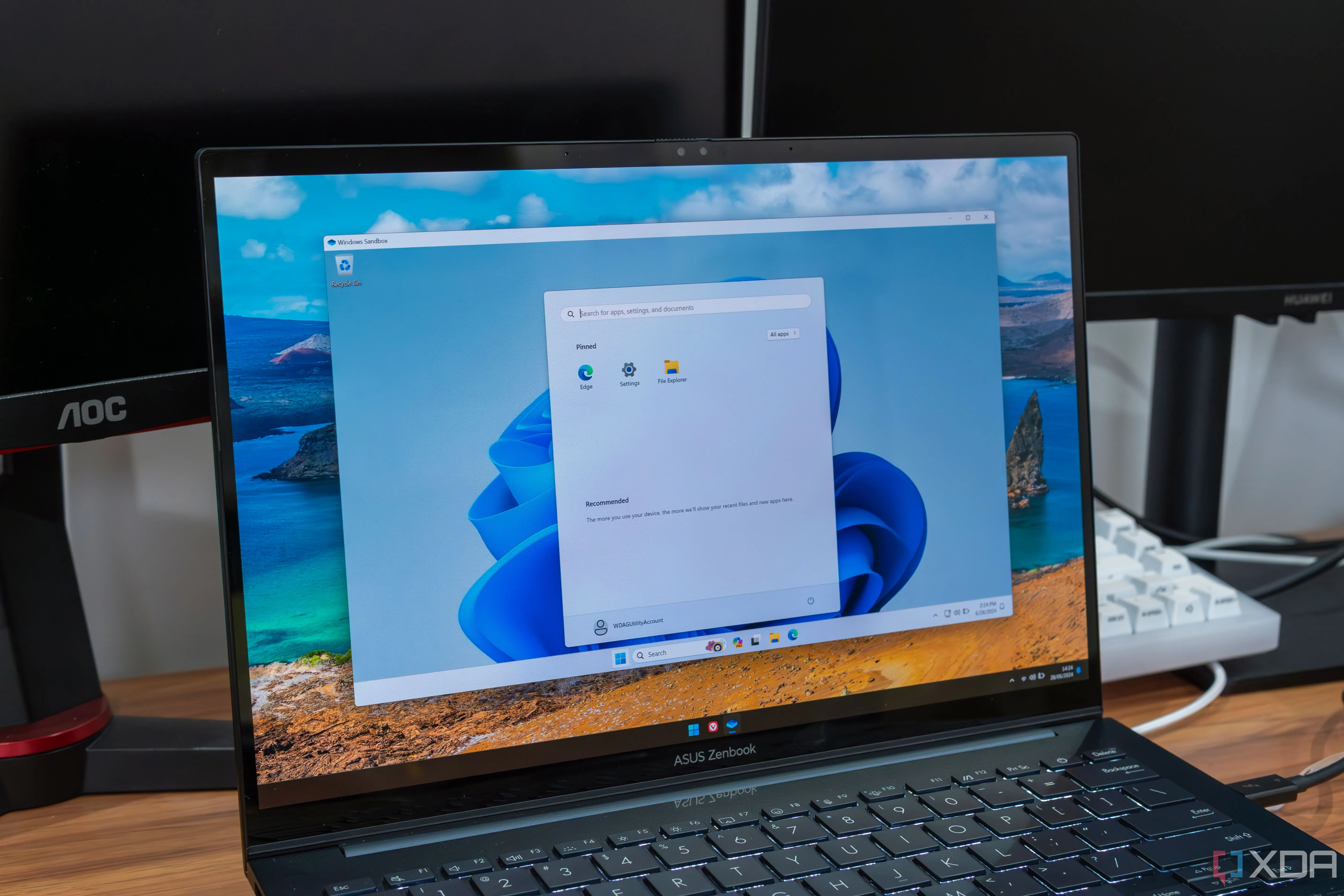 Màn hình Task View trên Windows 11 hiển thị nhiều Virtual Desktops đang hoạt động