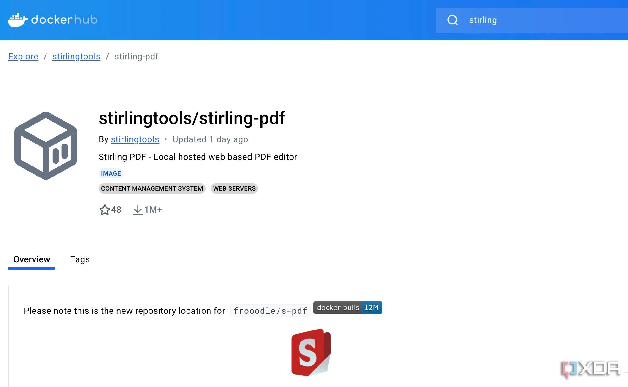 Màn hình terminal hiển thị lệnh Docker để tự host Stirling PDF