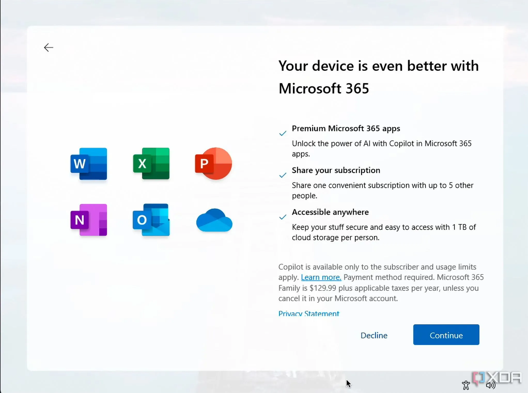 Quảng cáo đăng ký Microsoft 365 hiển thị trong quá trình cài đặt Windows 11.