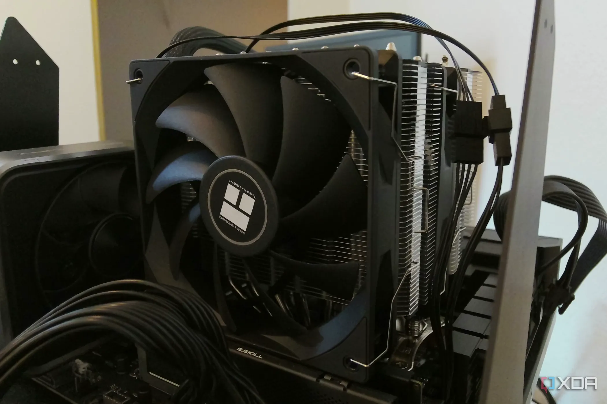 Tản nhiệt khí Thermalright Phantom Spirit, ví dụ điển hình cho hiệu năng cao với giá tốt