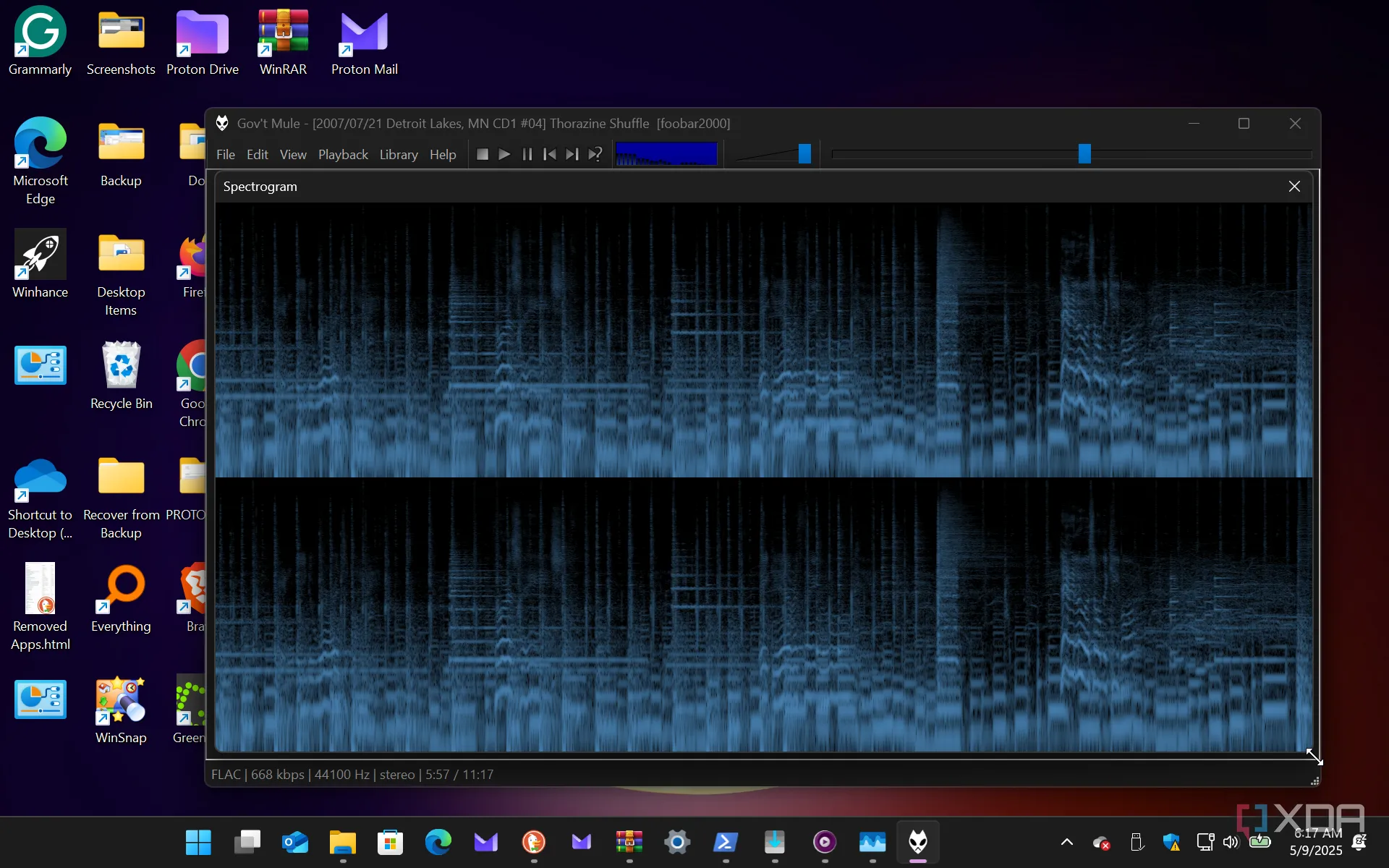 Tính năng hiển thị hiệu ứng âm thanh (visualization) của Foobar2000