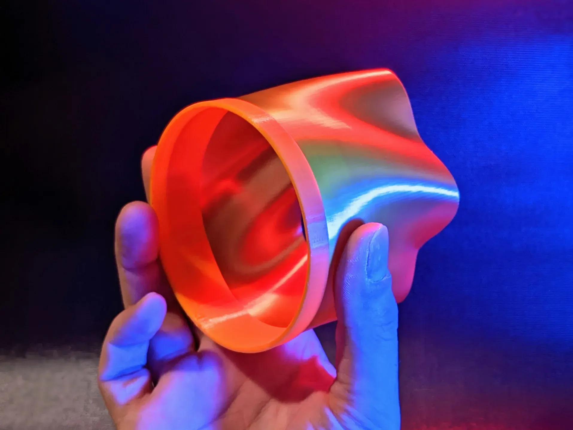 Vòng bay rỗng in 3D với thiết kế độc đáo, bay xa ấn tượng