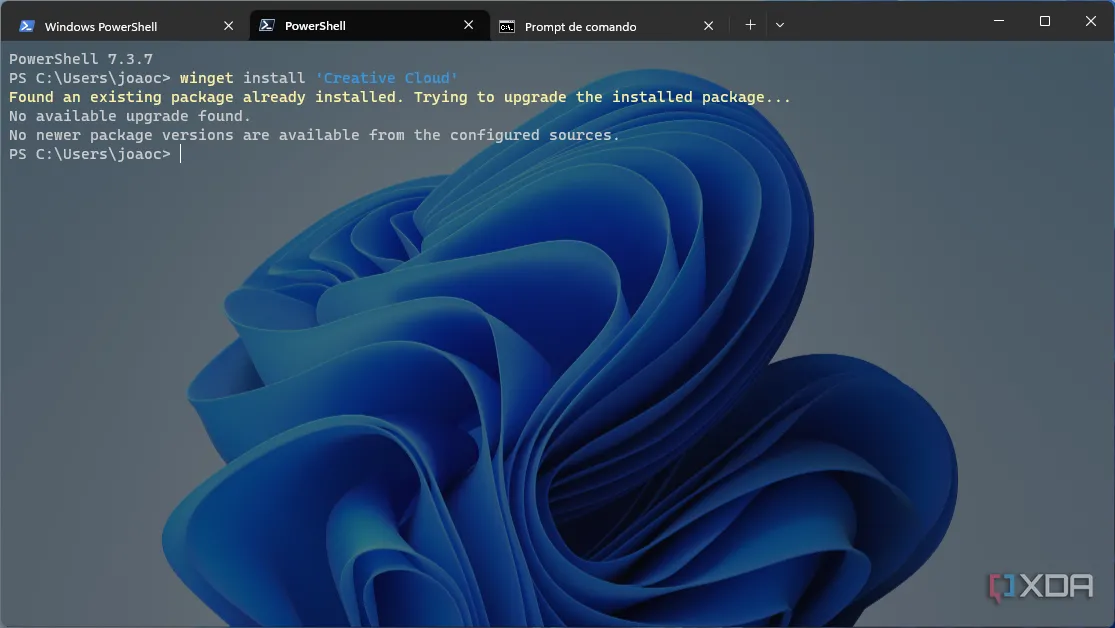 Image default